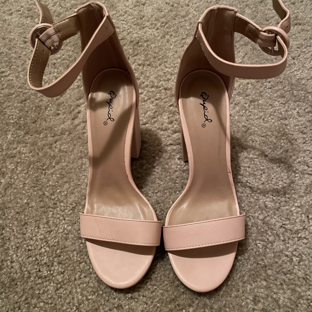 Qupid chunky heels